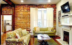4 Bedroom Beauty In Historic Building